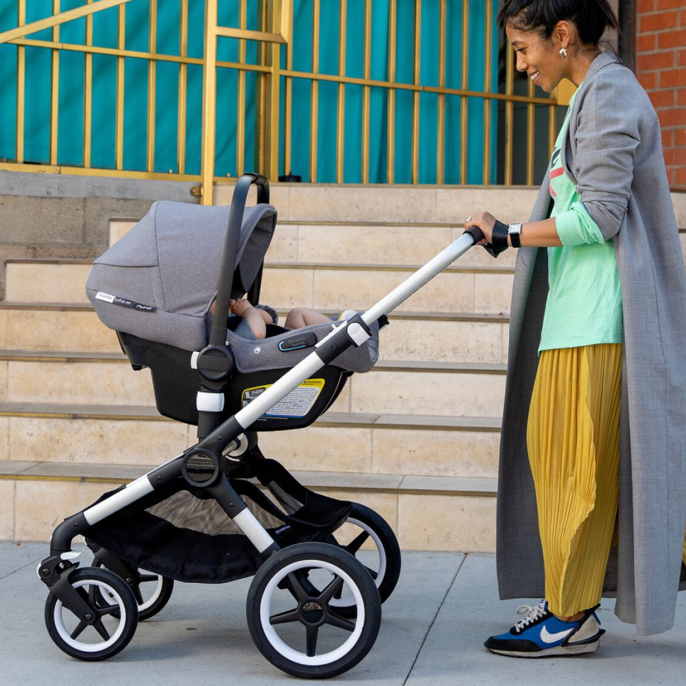 Scoica auto Bugaboo Turtle Air 360 Black, Rotire 360° - imagine 3