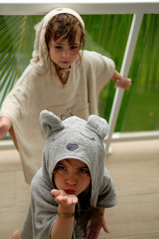 Prosop Bambus BabySteps Poncho Teddy Grey cu Gluga - imagine 4