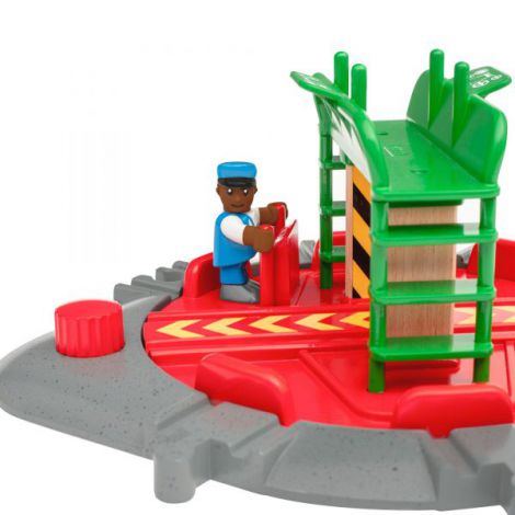 Turn si Figurina BRIO 33476 - Piesa Centrala Tren - imagine 3