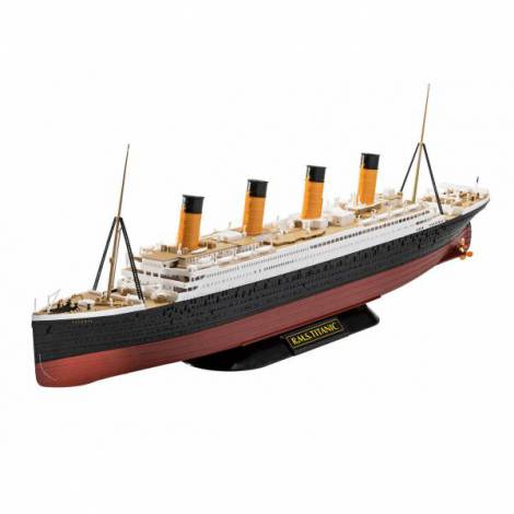 Model Revell RMS Titanic pentru Asamblare