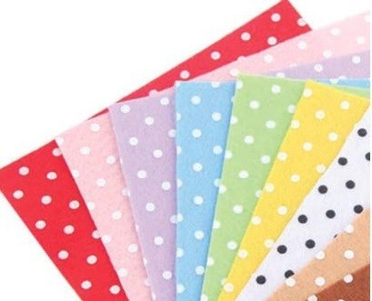 Set 10 coli fetru cu buline Colorart A4