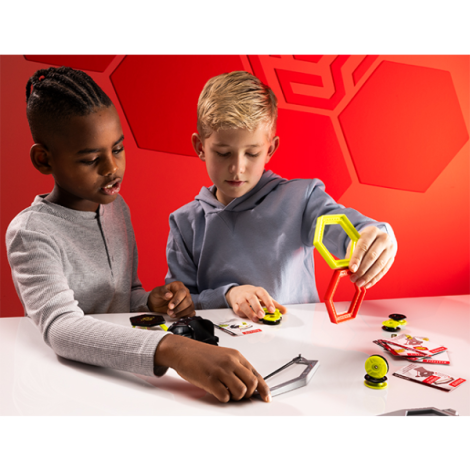 Magshuto Stunt Park - Fat Brain Toys - Joc Magnetic - imagine 9