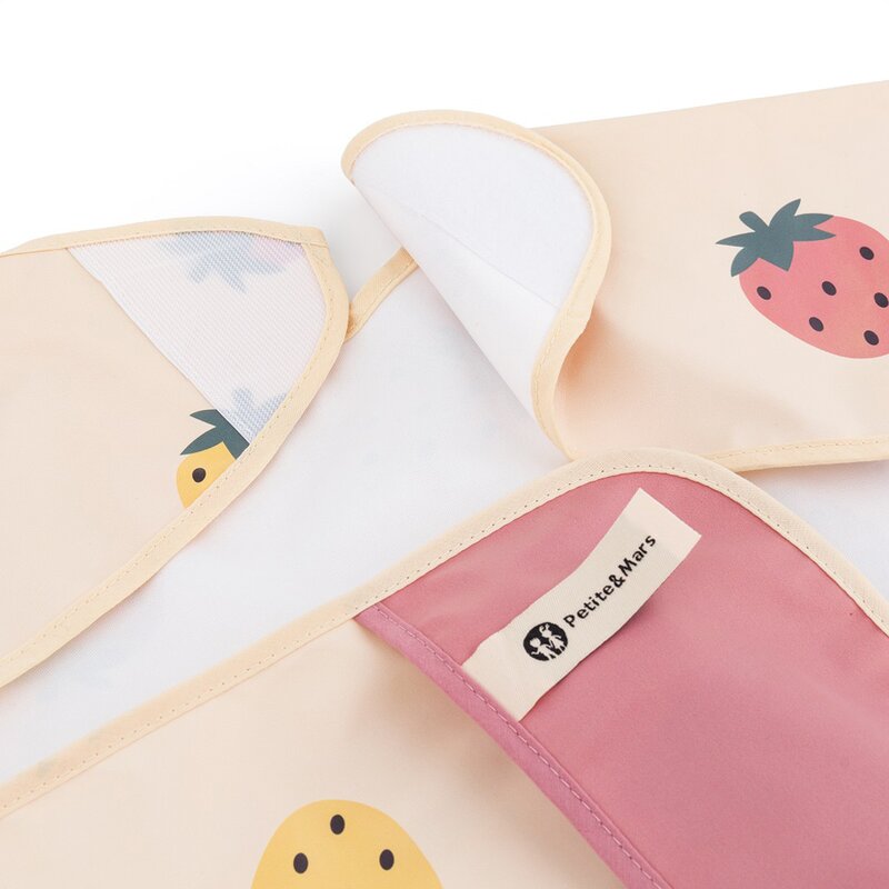 Baveta impermeabila PetiteMars cu maneci, Beige Strawberries - imagine 2
