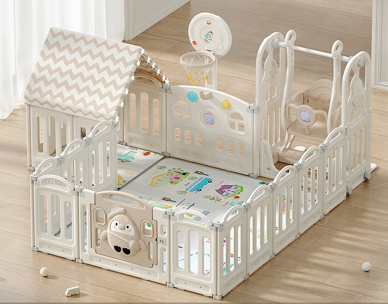 Gardulet Nichiduta Garden Pinguin White cu Casuta si Leagan