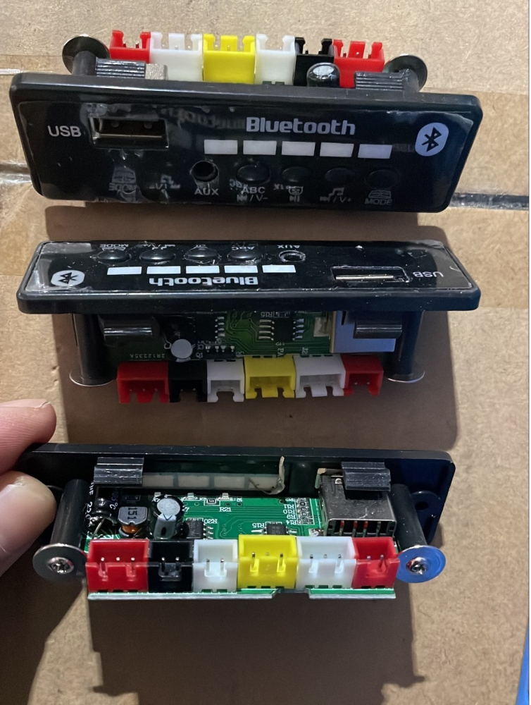 Unitate Audio Bluetooth Masiniță Electrică Nichiduță