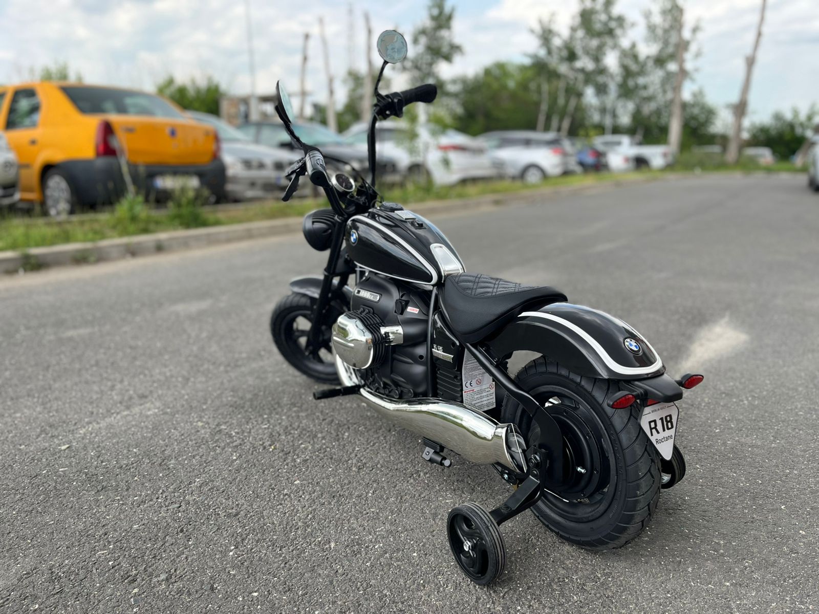 Motocicleta electrica pentru copii BMW R18 24 Volti 200W, viteza 4-16 km/h (sx8628) Negru - Autokids.ro - imagine 13