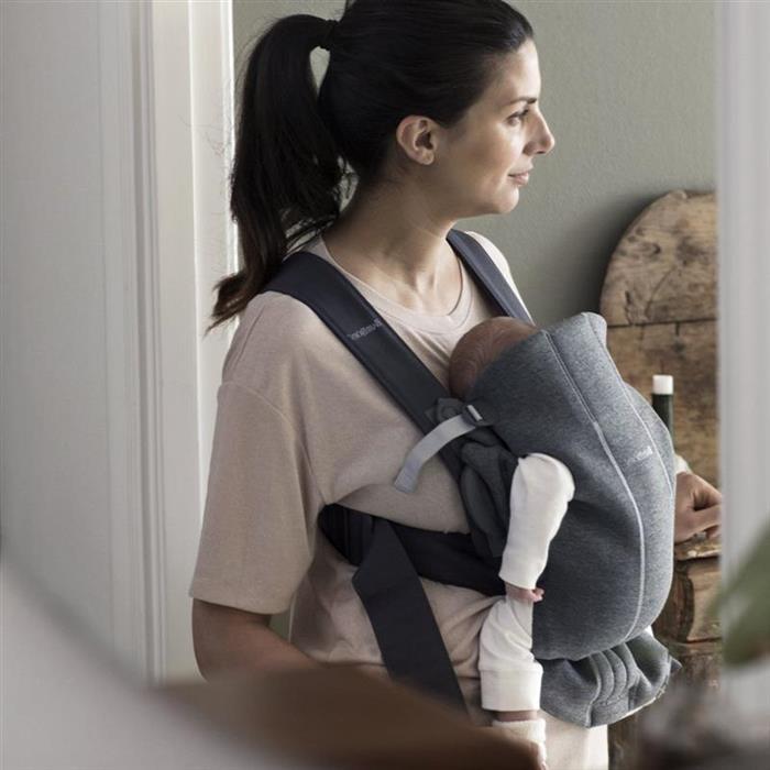 BabyBjorn Mini Marsupiu Anatomic Gri