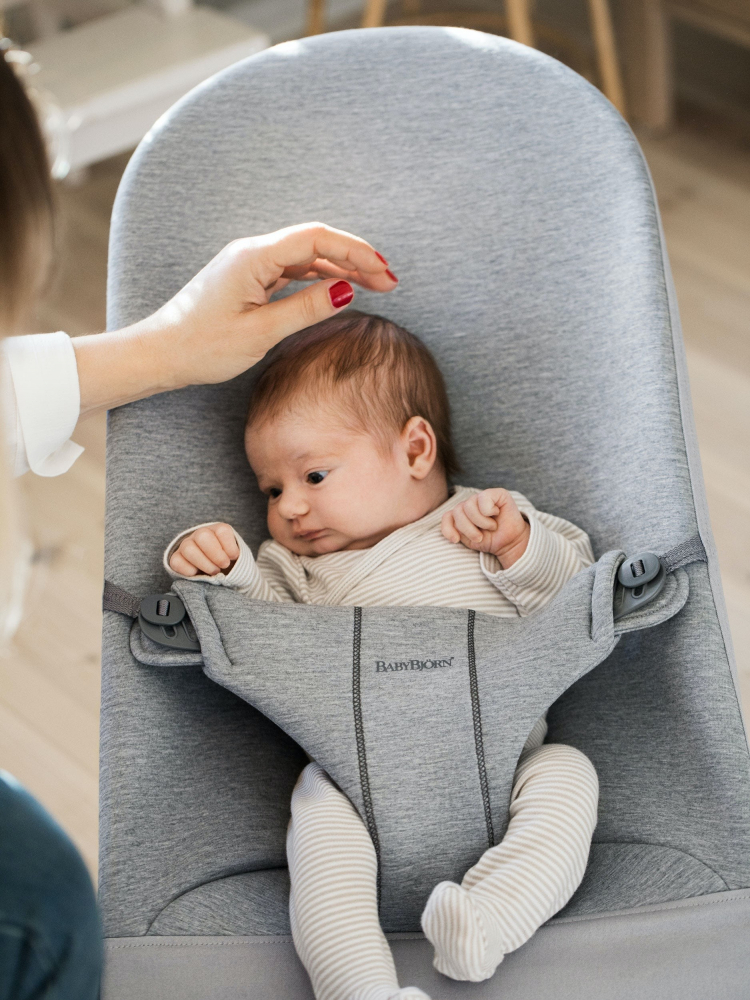 BabyBjorn Bliss Balansoar Gri - Confort Premium - imagine 5