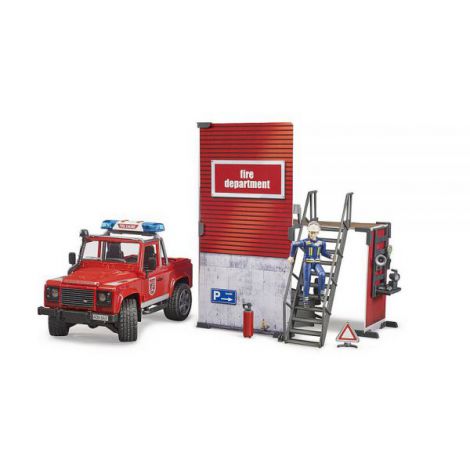 BRUDER Statie Pompieri cu Land Rover Defender