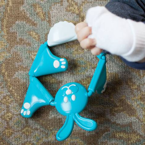 Twistimals Iepuras Fat Brain Toys | Jucarie Dentiție - imagine 3