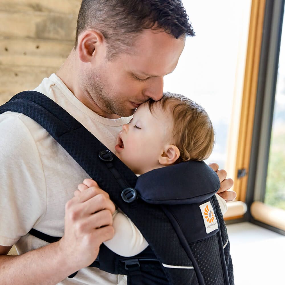 Marsupiu Ergobaby Omni Breeze Onyx Black - imagine 2