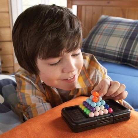 Kanoodle Logic Game - 200 Challenges | Educational Insights - imagine 4