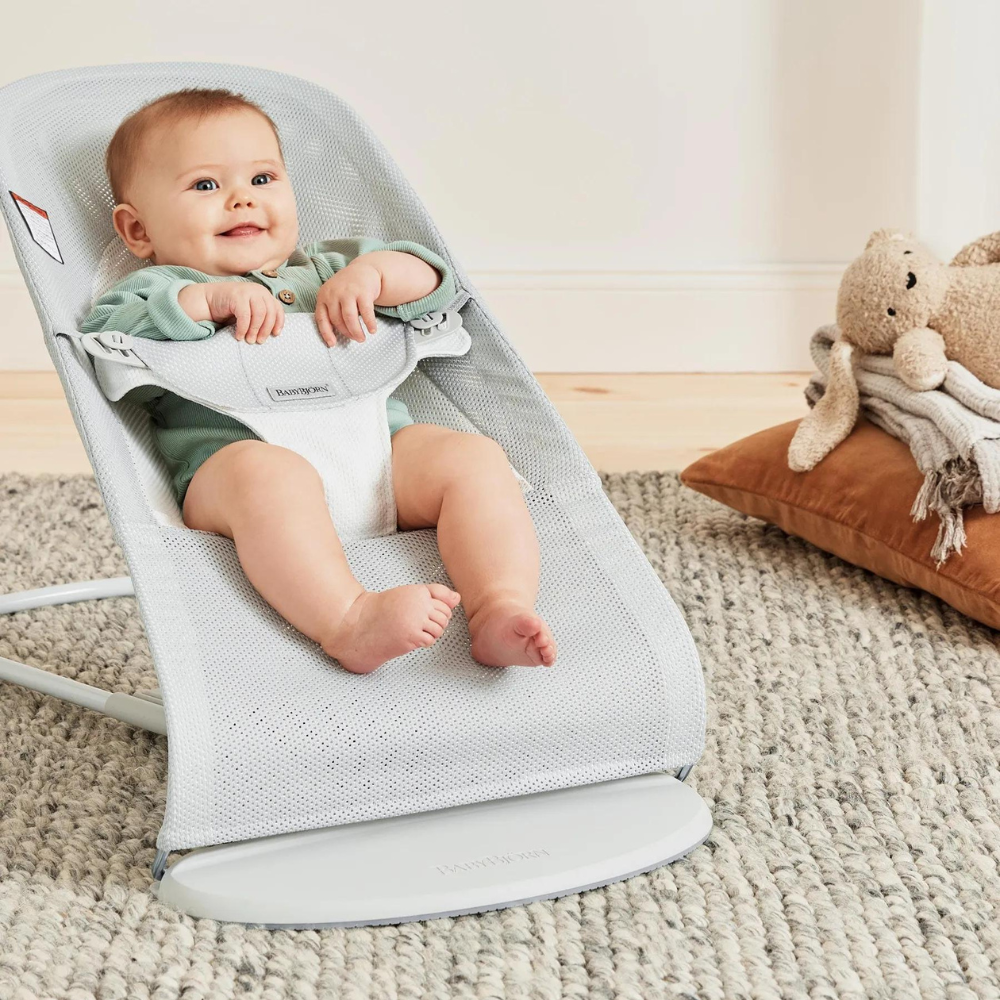 BabyBjorn Balance Soft SilverWhite Mesh - imagine 3