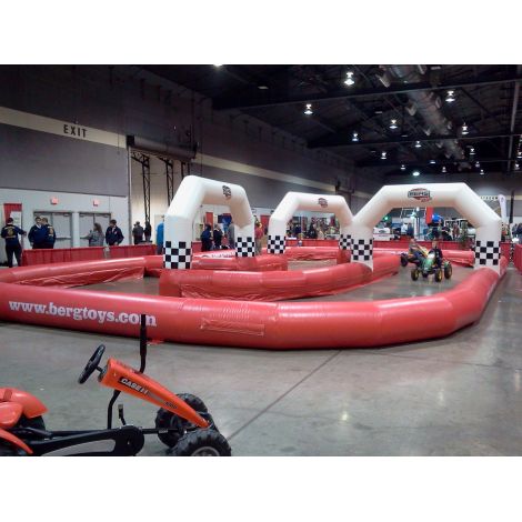 Circuit Gonflabil Karting 17x8m Berg Toys - imagine 5