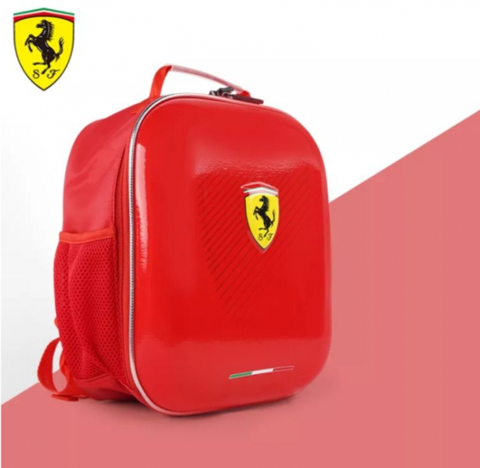 Ghiozdan Ferrari Mesuca 3D, Rosu, Ușor