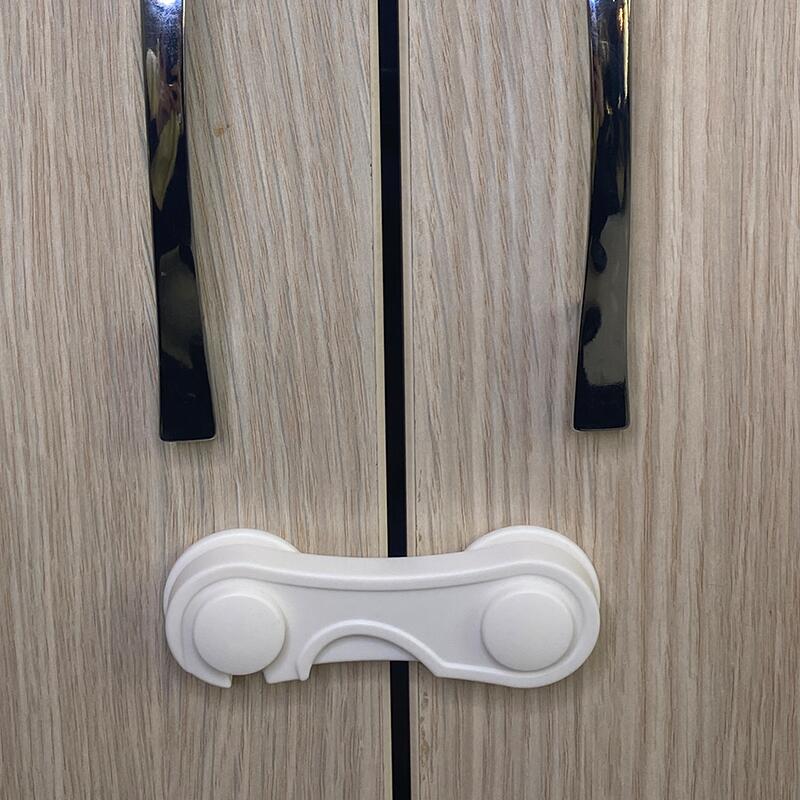 Set Protectii Usi Coccolle, Siguranta Copii