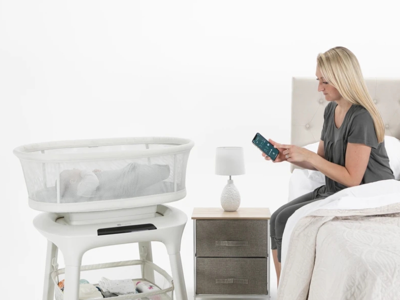 Cos de dormit cu leganare 4moms MamaRoo