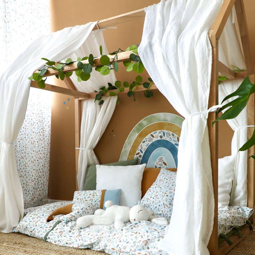 Baldachine Little Amy - Decor magic pentru pat