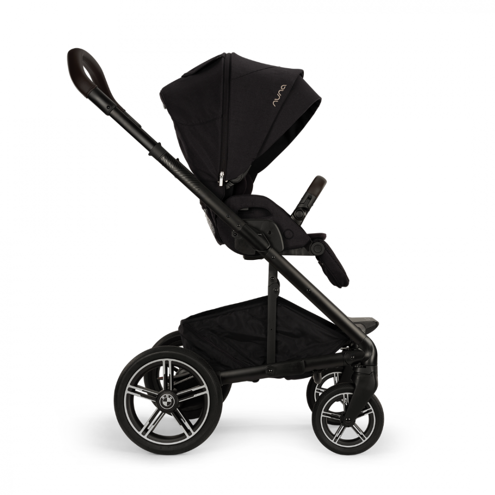 Nuna x BMW MIXX next - Carucior Premium Reversibil