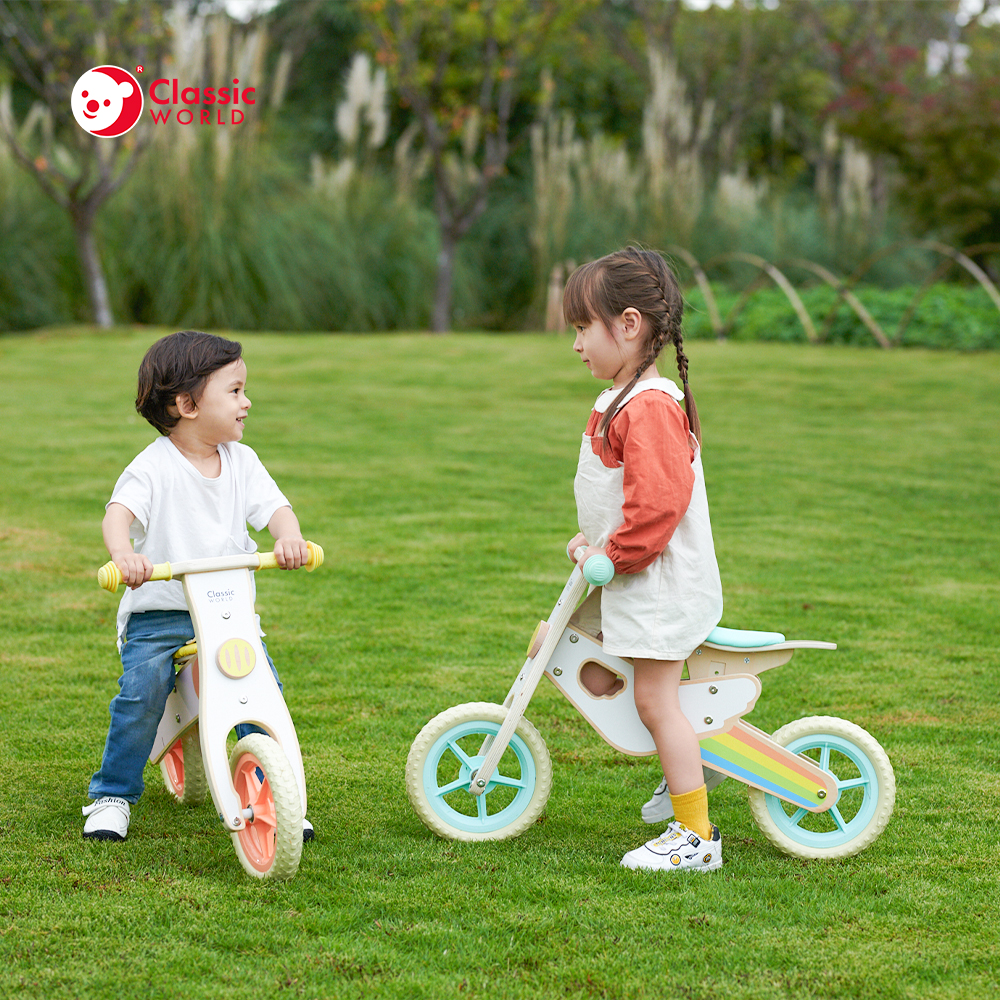 Bicicletă Echilibru Lemn Classic World - imagine 8
