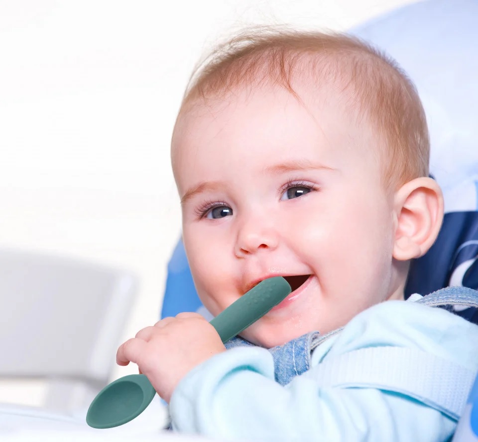 Lingurita BabyJem silicon pentru diversificare