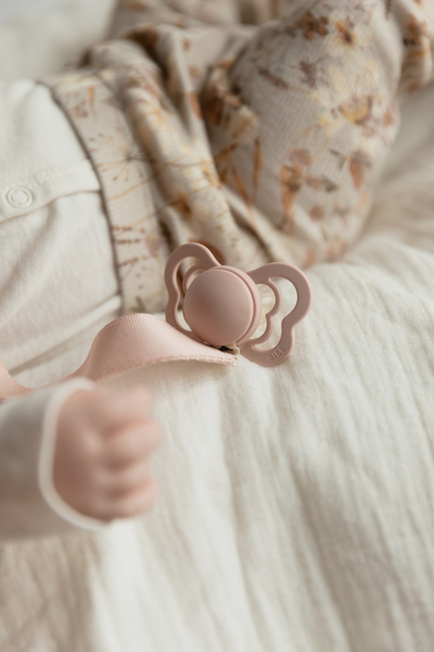 Lanțisor Clip Bibs Ribbon Blush | Accesoriu Suzetă