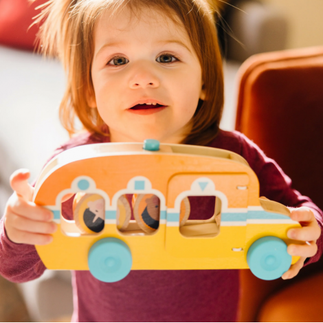 Autobuz lemn Melissa & Doug cu accesorii - imagine 8