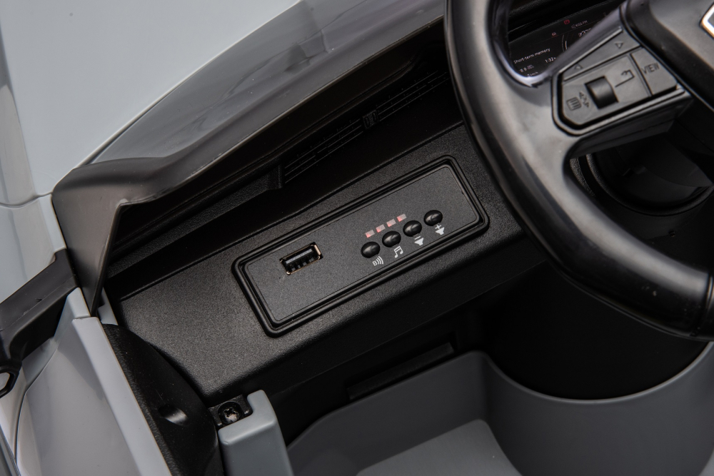 Masina Electrica Audi SQ8 12V Premium - Telecomanda - imagine 4