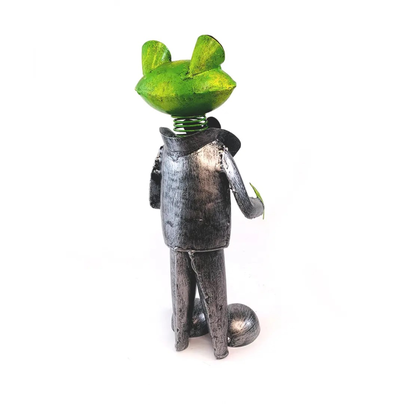 Decoratiune Broscoi Costum - Eleganță Metalică Grădină - imagine 4