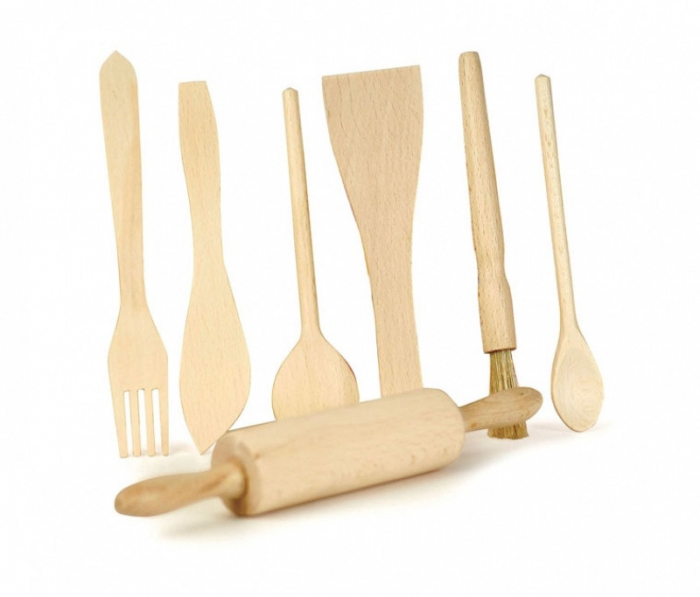 Set 7 ustensile bucatarie lemn Egmont Toys