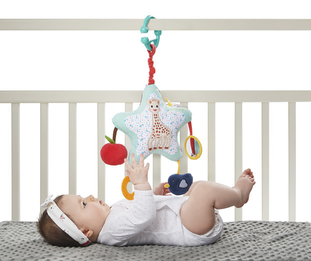 Jucarie Stea Girafa Sophie Vulli - 6+ Activitati