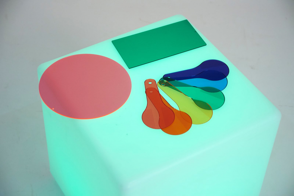 Cub Senzorial TickiT - Iluminare Relaxantă - imagine 5