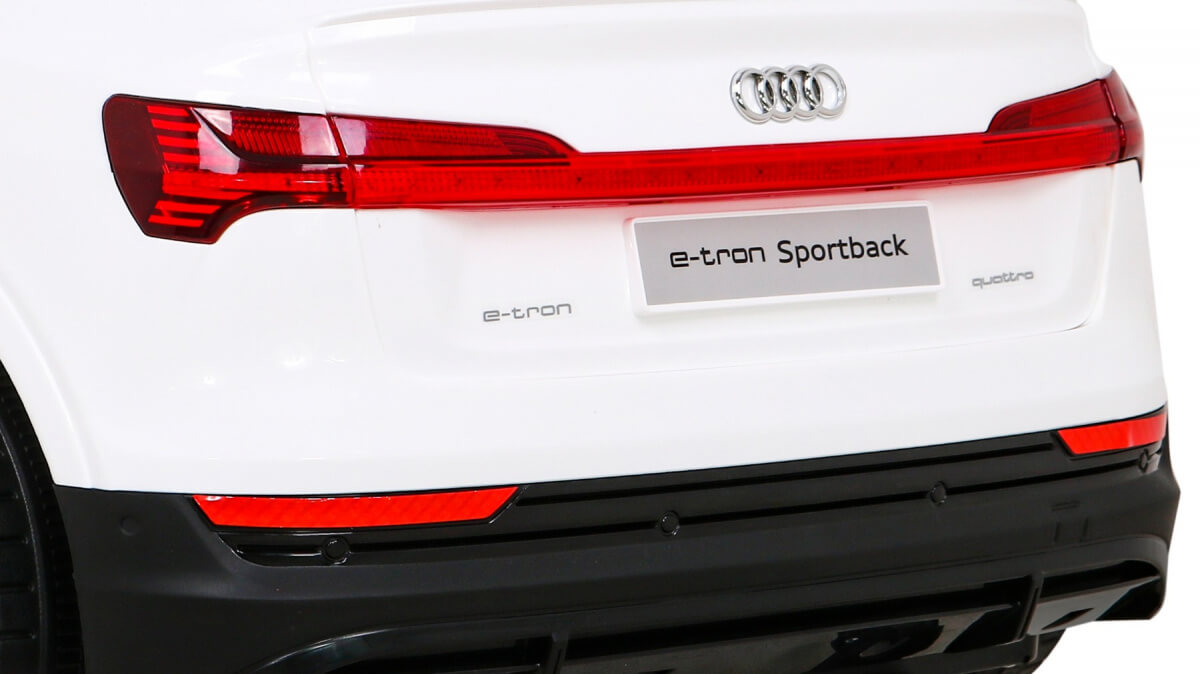 Masinuta Electrica Audi E-Tron 12V 4x4 - imagine 6