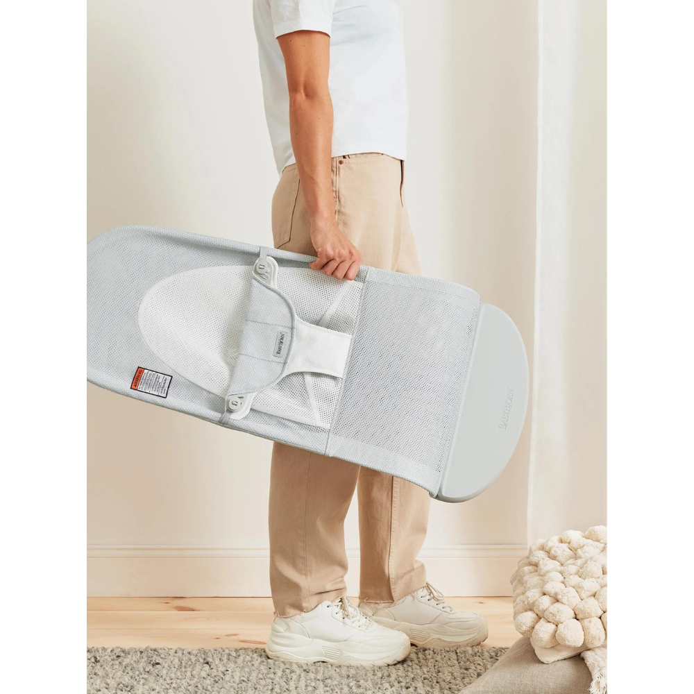 BabyBjorn Balance Soft SilverWhite Mesh - imagine 6