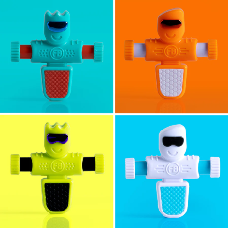 Foosbots Robot Fotbal Fat Brain Toys - Colectionabil!