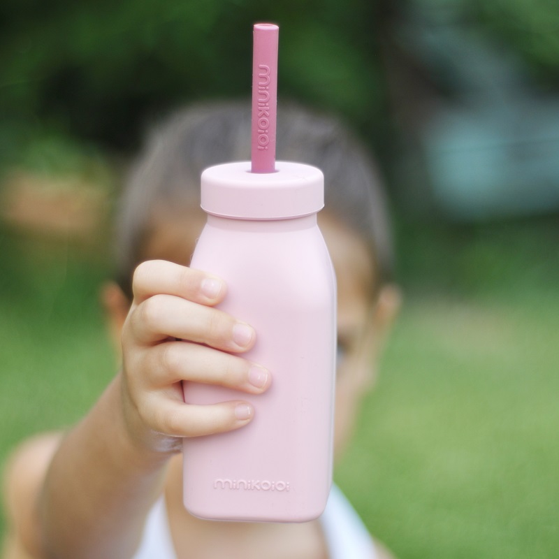 Sticlă cu pai Minikoioi Pinky Pink, Silicon Premium