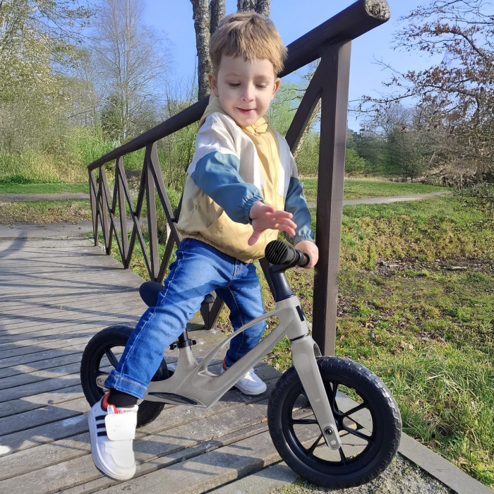 Bicicletă Kidwell Vito fără pedale, cadru magneziu - imagine 8