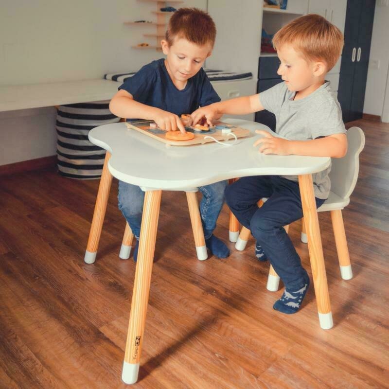 Set masă și scaune FreeON Bear din lemn, Alb