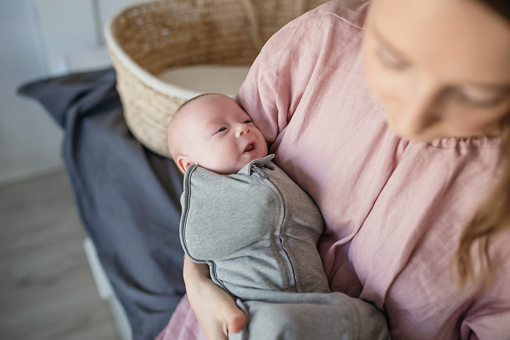Swaddle Nor Pufos Gri + Căciulită | Bumbac Premium - imagine 2