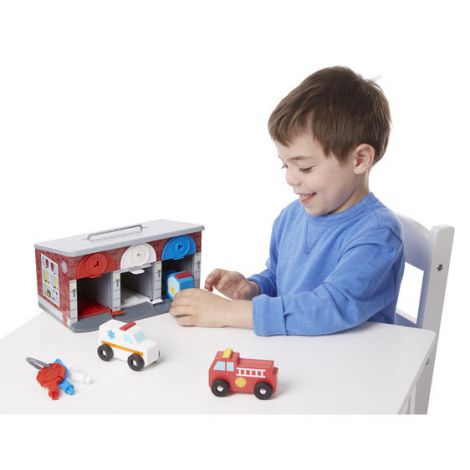 Garaj Echipa de Intervenie Melissa & Doug - imagine 2