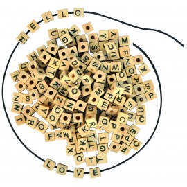 Margele Cuburi cu Litere 7x7mm - Set 300 Buc Playbox