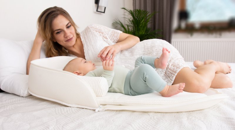 Salteluta Pozitionator BabyMatex Travel Nest White - imagine 3