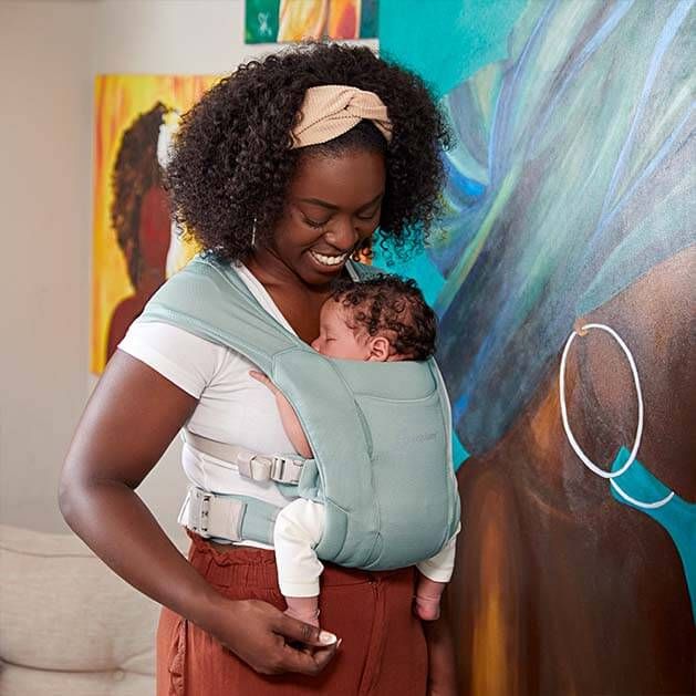 Marsupiu Ergobaby Embrace Soft Air Mesh Sage - imagine 4