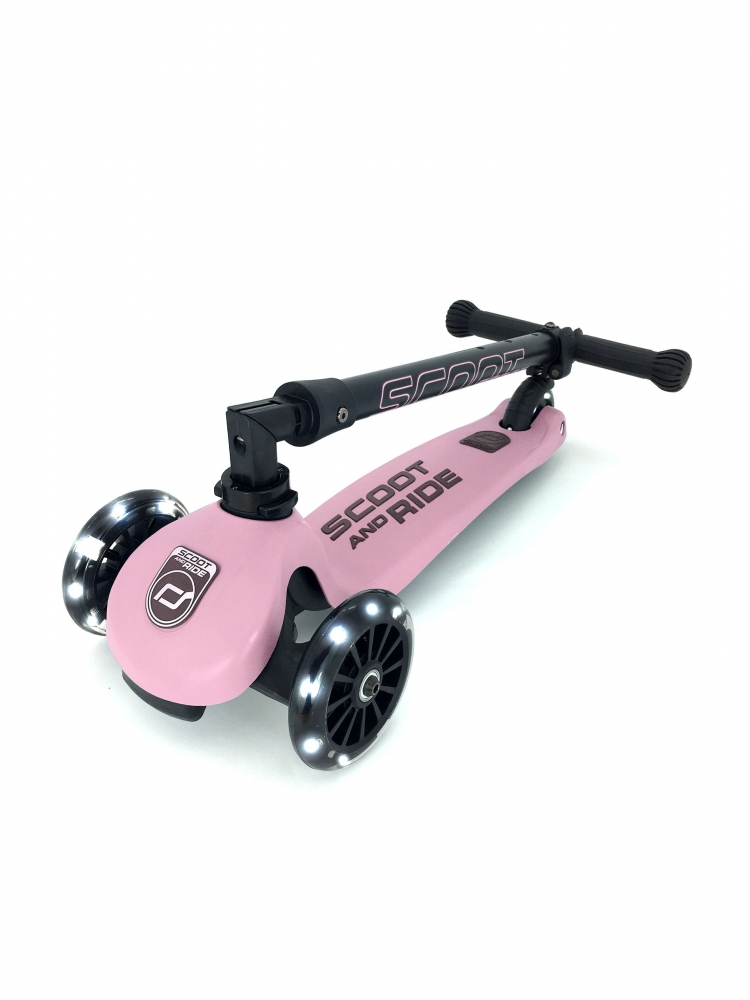 Trotineta Scoot and Ride Highwaykick 3 LED Rose