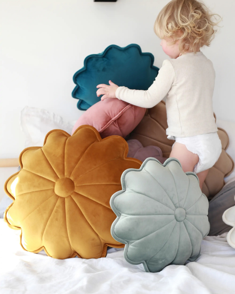 Perna Catifea Margareta Menta Babyly | Decorativă - imagine 6