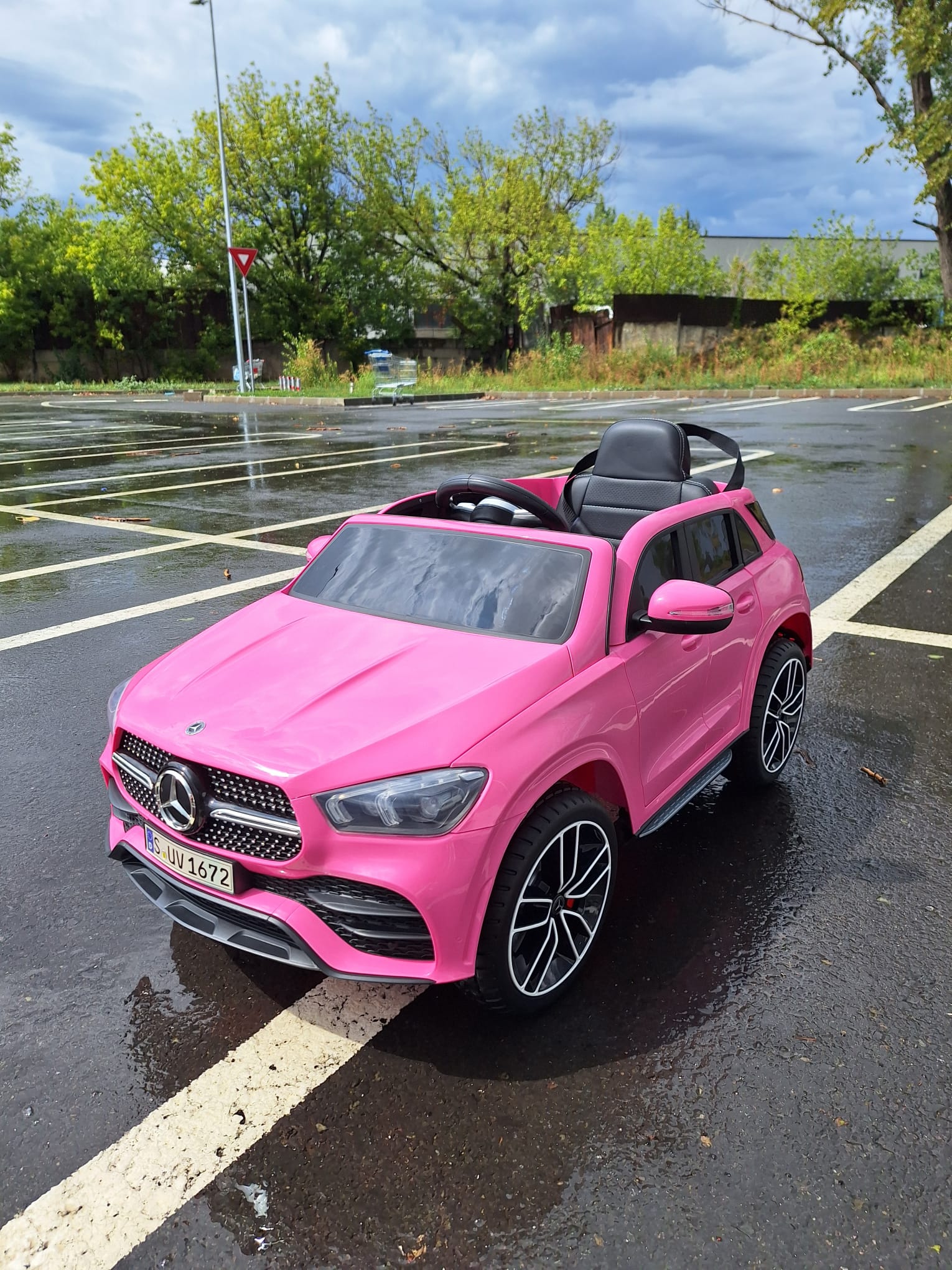 Masinuta Electrica Mercedes GLE450 Roz 12V, 2.4GHz