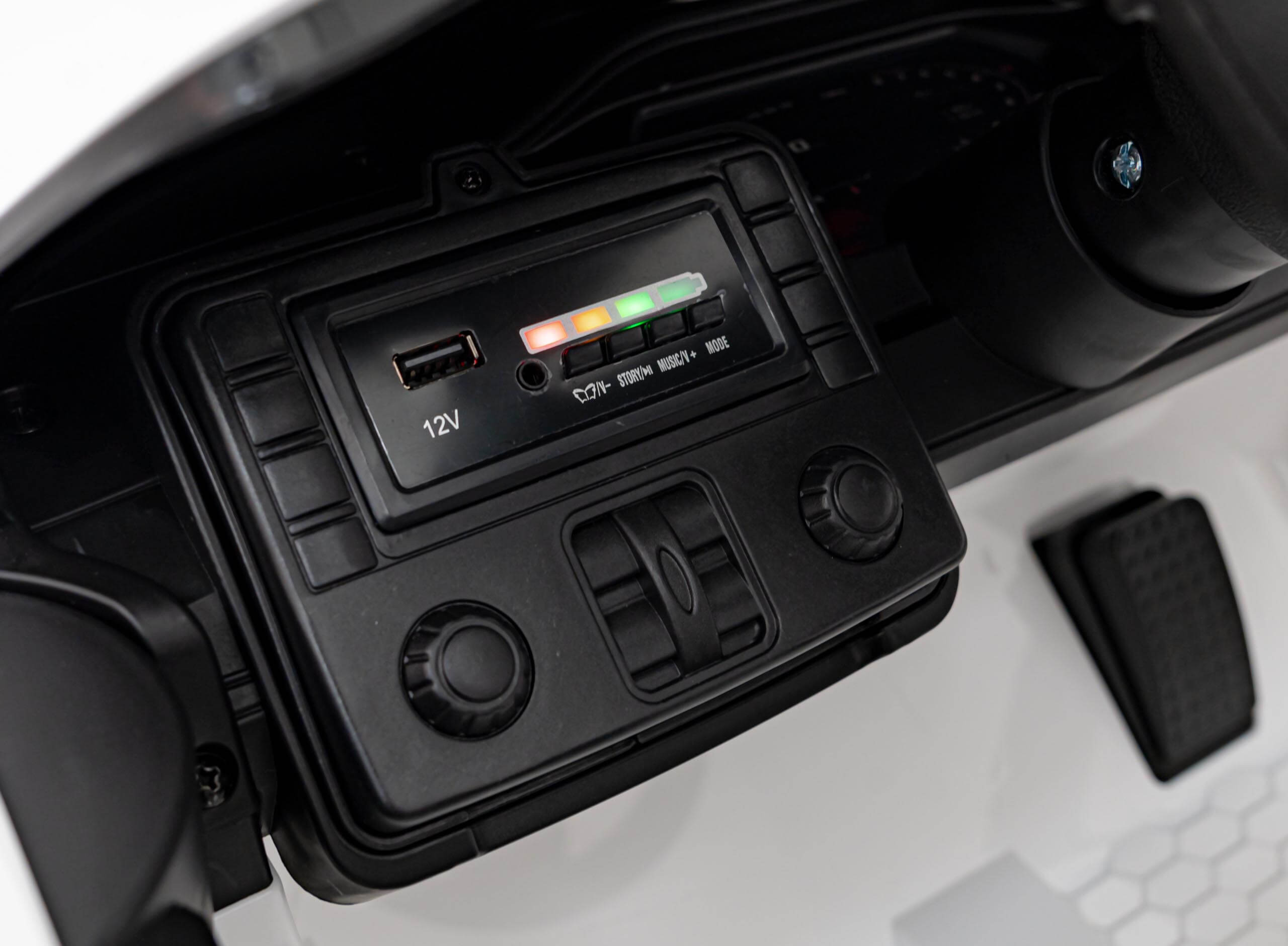 Masinuta Electrica BMW M4 12V | Copii - imagine 7